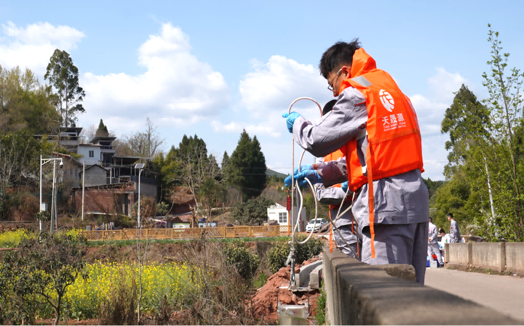 四川、西藏國家重點生態功能區環境監測及甘孜州、阿壩州27個縣集中式生活飲用水監測